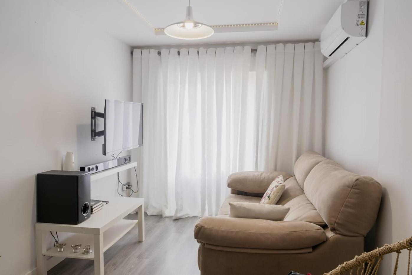Apartamento Cerca Del Pilar 萨拉戈萨 外观 照片